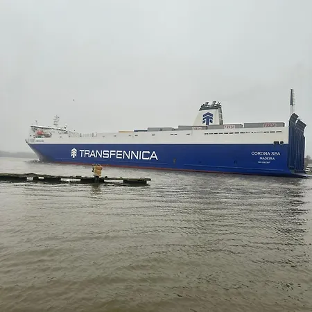 Premium Hausboot Blaue Lagune リューベック