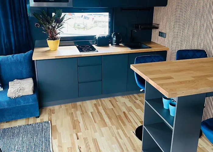 Premium Hausboot Blaue Lagune Bådhotel Lübeck